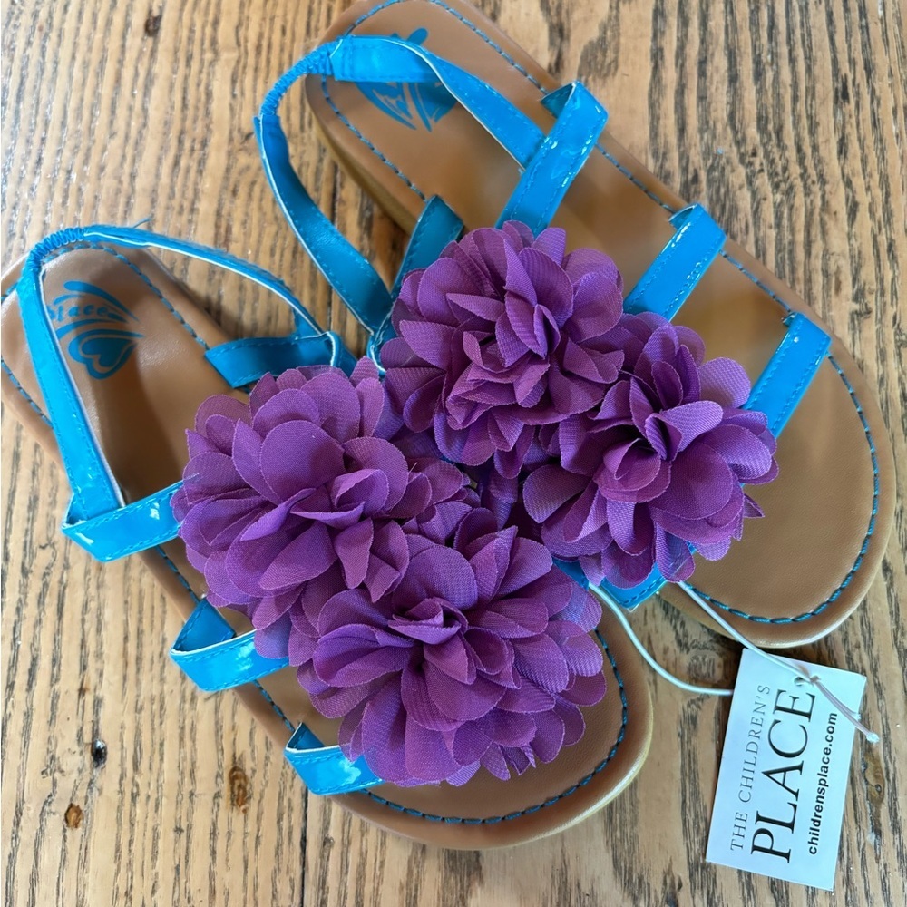 Children’s Place Girls Sandals Size 1 2 NEW